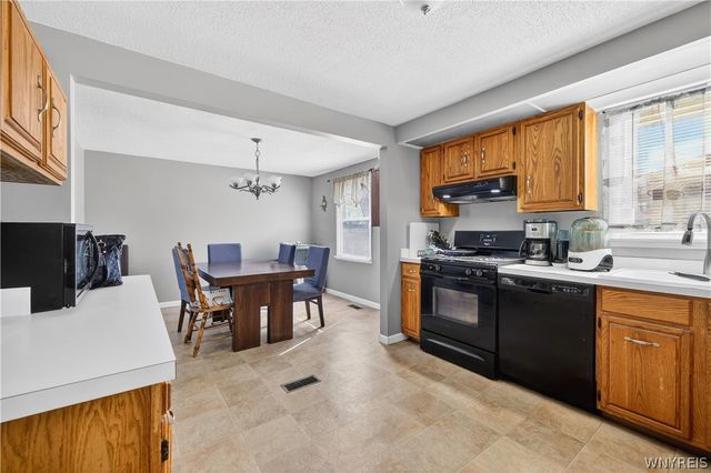 6709 Lake Shore Road, Evans, NY 14047