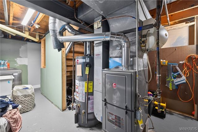 6709 Lake Shore Road, Evans, NY 14047