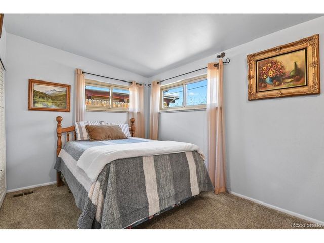 5980 Dudley Ct, Arvada, CO 80004