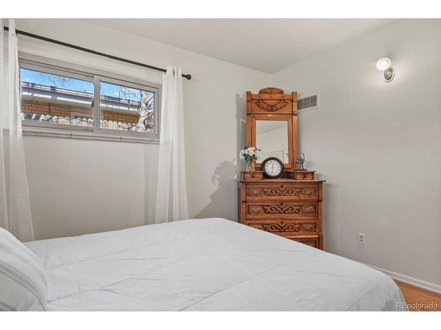 5980 Dudley Ct, Arvada, CO 80004