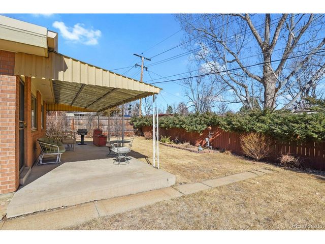 5980 Dudley Ct, Arvada, CO 80004