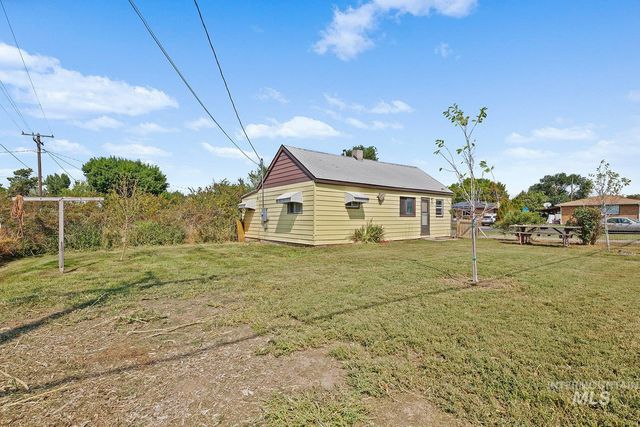 1803 Elizabeth Blvd., Twin Falls, ID 83301