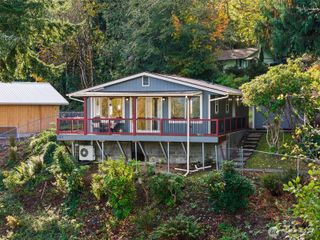 108 Lake Terrace Drive, Mossyrock, WA 98564