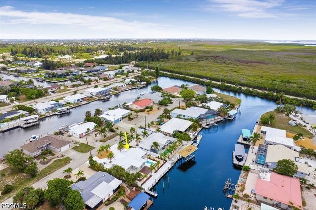 12179 Boat Shell DR, Matlacha Isles, FL 33991