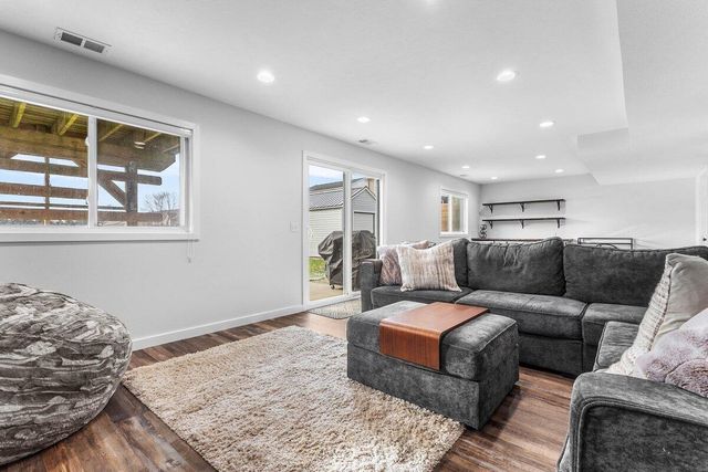 11695 Brookridge Drive, Allendale Twp, MI 49401