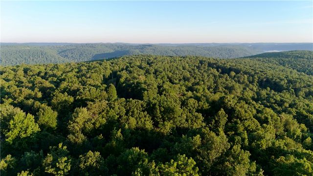 HC 31 Box 120 F, Jasper, AR 72641