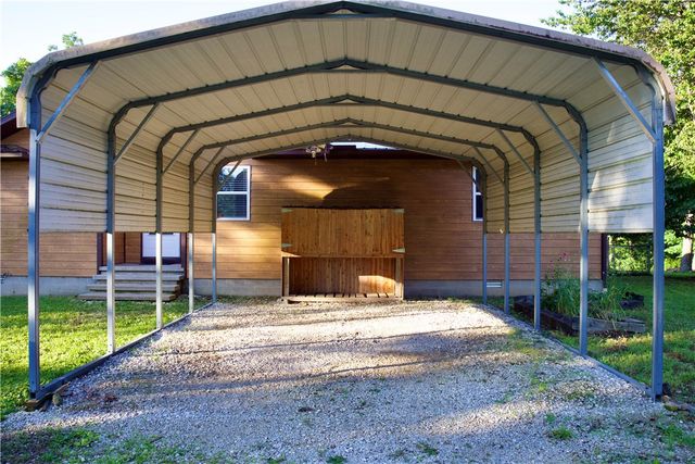 HC 31 Box 120 F, Jasper, AR 72641