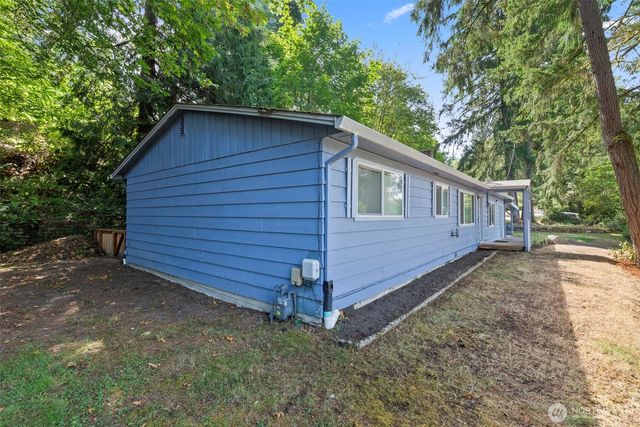 1923 26th Ave NW, Olympia, WA 98502