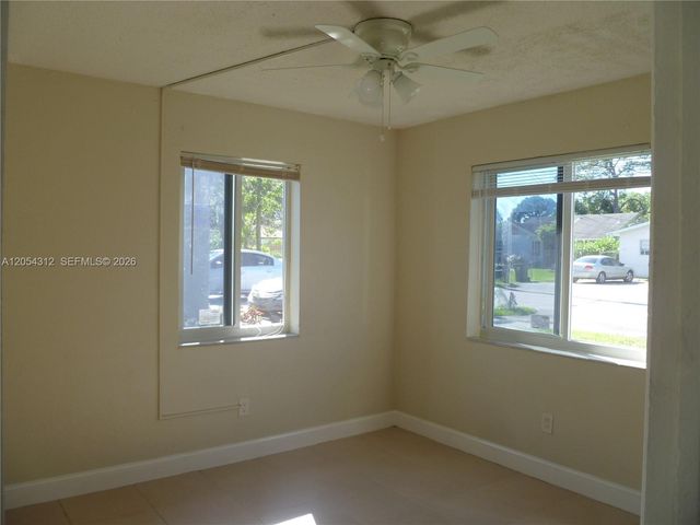 428 NW 21st Ter, Fort Lauderdale, FL 33311