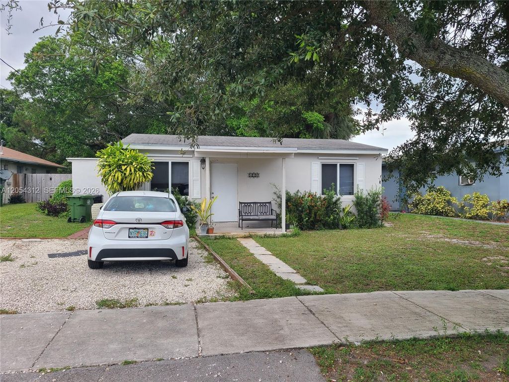 428 NW 21st Ter, Fort Lauderdale, FL 33311