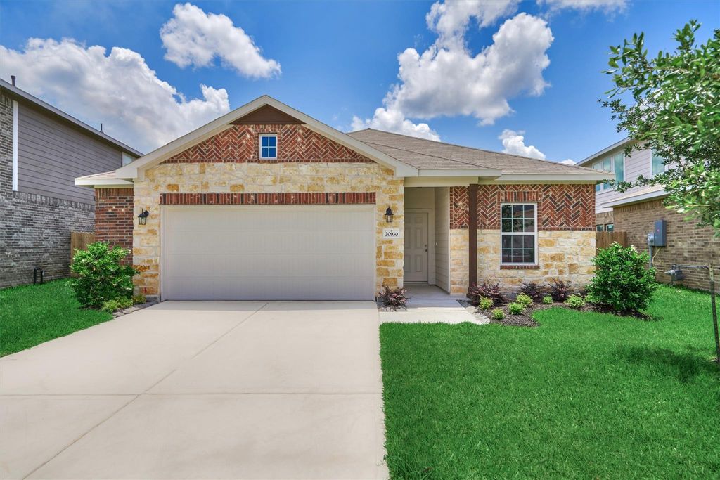 20930 New Proper Drive, New Caney, TX 77357