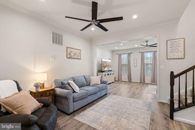 15981 MARSH PL, Haymarket, VA 20169