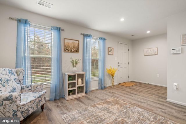 15981 MARSH PL, Haymarket, VA 20169