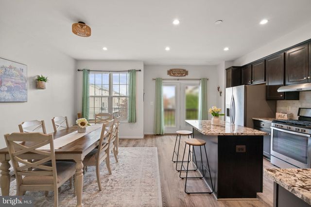 15981 MARSH PL, Haymarket, VA 20169