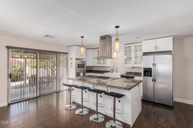 8640 E WILSHIRE Drive, Scottsdale, AZ 85257