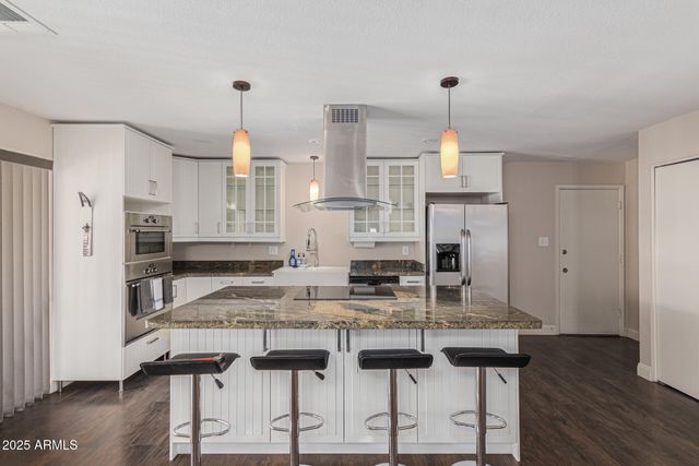 8640 E WILSHIRE Drive, Scottsdale, AZ 85257