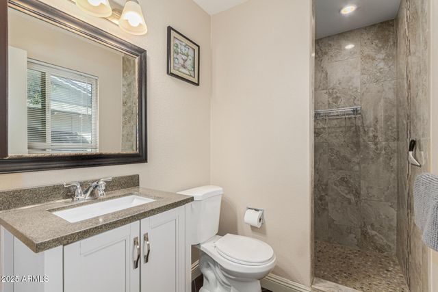 8640 E WILSHIRE Drive, Scottsdale, AZ 85257