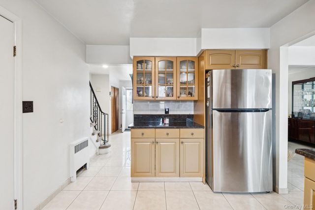 174 Bellmore Street, Floral Park, NY 11001