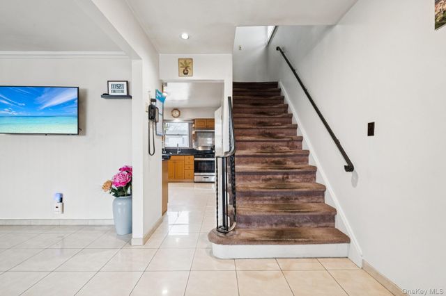 174 Bellmore Street, Floral Park, NY 11001