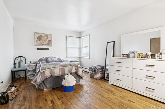 174 Bellmore Street, Floral Park, NY 11001