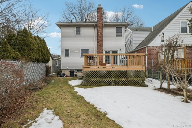 174 Bellmore Street, Floral Park, NY 11001