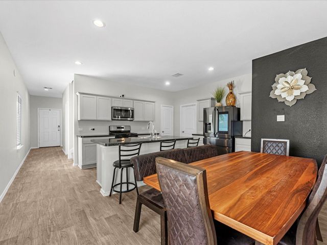 5455 Pinetree Crescent Lane, Spring, TX 77373
