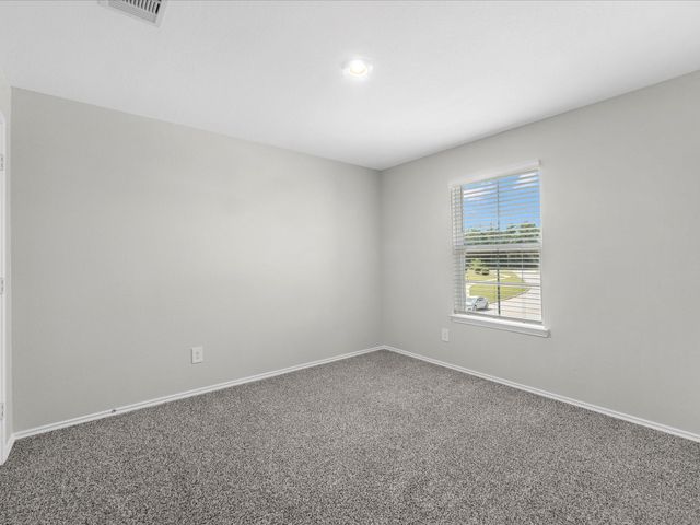 5455 Pinetree Crescent Lane, Spring, TX 77373