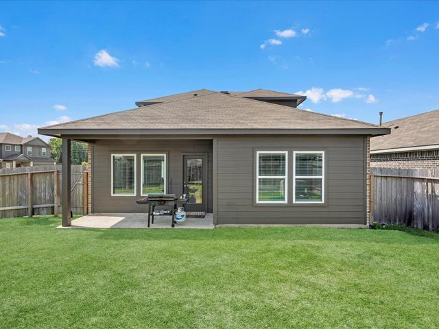 5455 Pinetree Crescent Lane, Spring, TX 77373