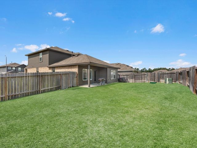 5455 Pinetree Crescent Lane, Spring, TX 77373