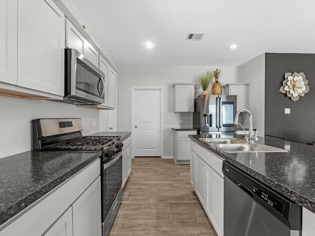 5455 Pinetree Crescent Lane, Spring, TX 77373
