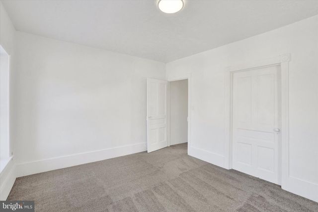 316 W BROADWAY, Red Lion, PA 17356