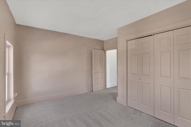 316 W BROADWAY, Red Lion, PA 17356