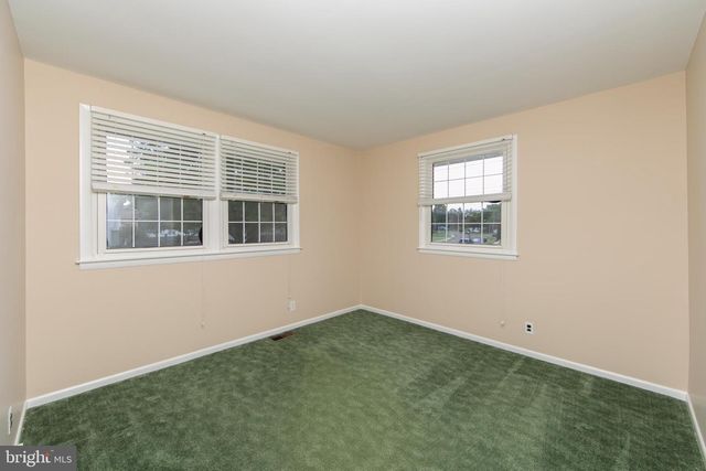 809 CHARLESTON RD, Mount Laurel, NJ 08054