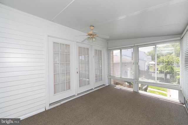 809 CHARLESTON RD, Mount Laurel, NJ 08054