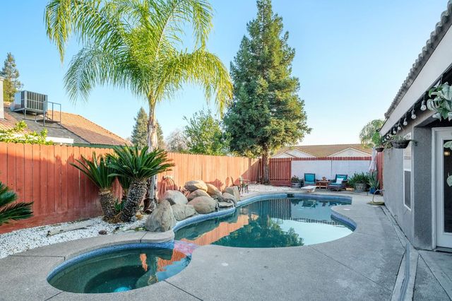 372 Lily Avenue, Sanger, CA 93657