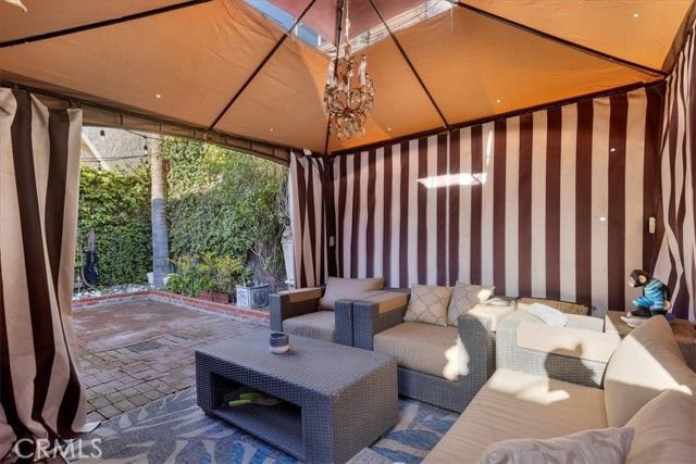 3216 Highland Avenue, Manhattan Beach, CA 90266