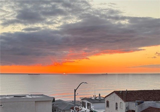 3216 Highland Avenue, Manhattan Beach, CA 90266