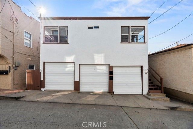 3216 Highland Avenue, Manhattan Beach, CA 90266