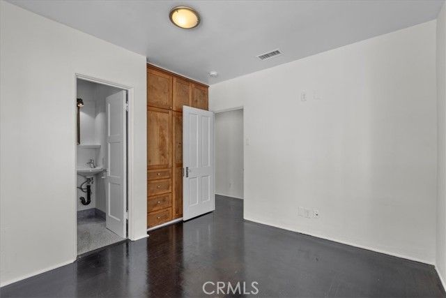 3216 Highland Avenue, Manhattan Beach, CA 90266