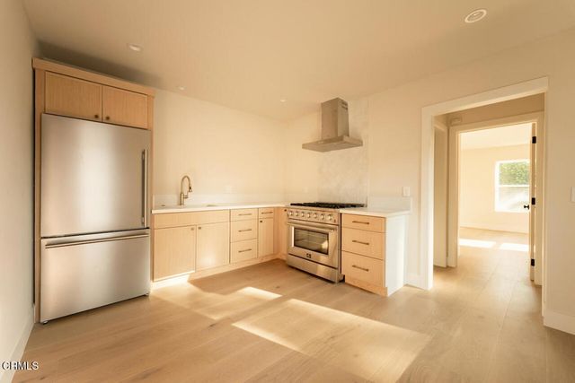 1432 Kellam Avenue, Los Angeles, CA 90026