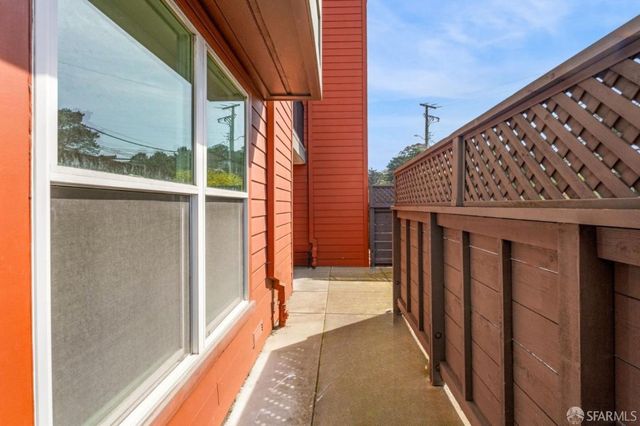 8300 Oceanview Terrace 101, San Francisco, CA 94132