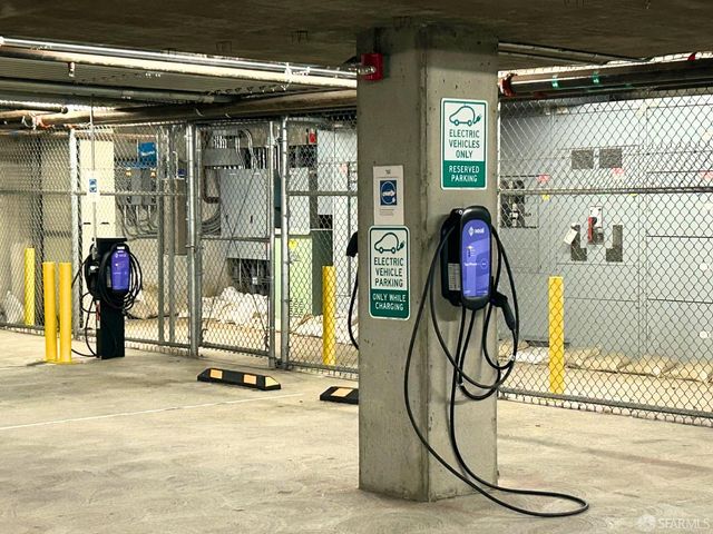 8300 Oceanview Terrace 101, San Francisco, CA 94132