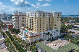 628 CLEVELAND STREET 1305, Clearwater, FL 33755