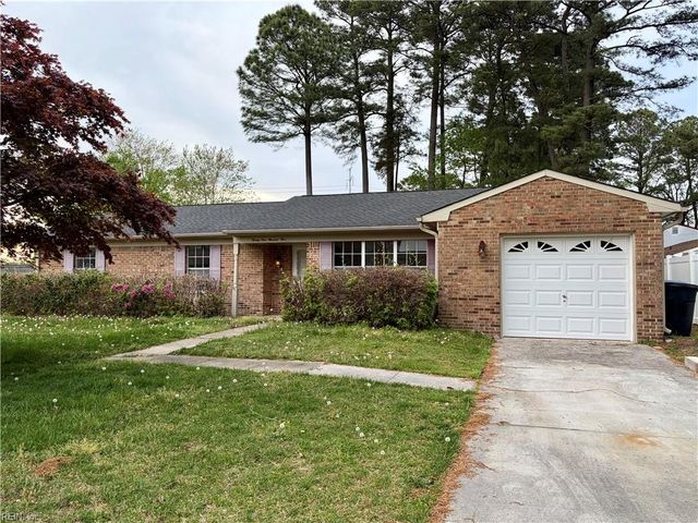 2904 Augusta CIR, Virginia Beach, VA 23453