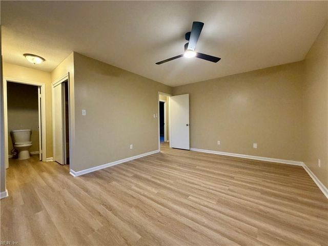 2904 Augusta CIR, Virginia Beach, VA 23453