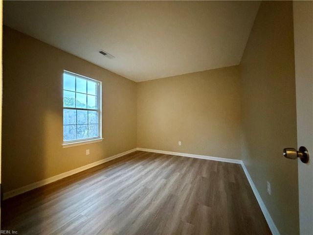 2904 Augusta CIR, Virginia Beach, VA 23453