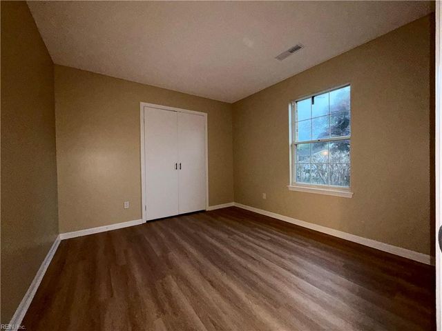 2904 Augusta CIR, Virginia Beach, VA 23453