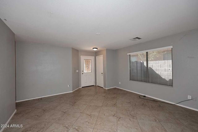 46010 W WINDMILL Drive, Maricopa, AZ 85139