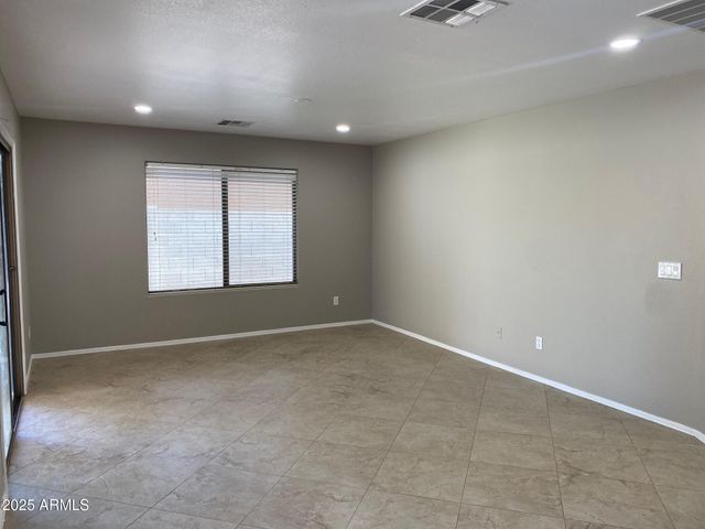 46010 W WINDMILL Drive, Maricopa, AZ 85139
