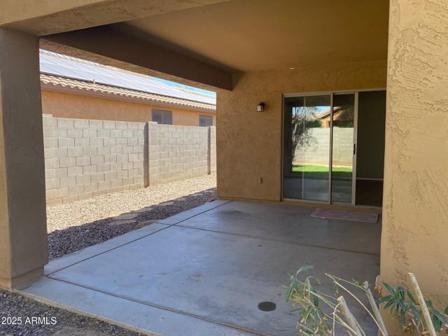 46010 W WINDMILL Drive, Maricopa, AZ 85139
